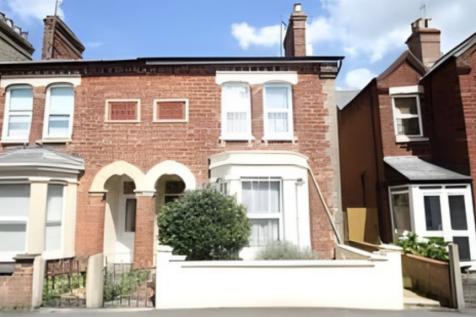 5 bedroom house of multiple occupation for sale