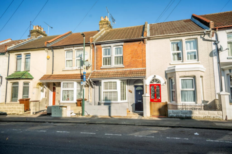 6 bedroom house of multiple occupation for sale