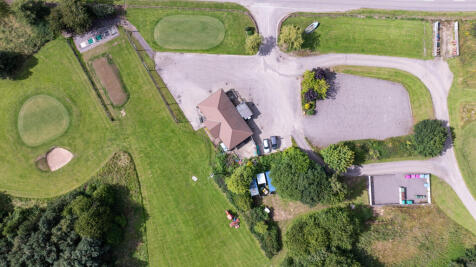 Detached house for sale