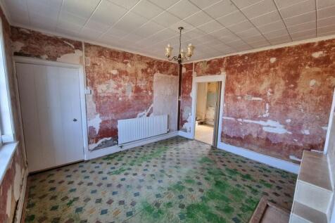 3 bedroom cottage for sale