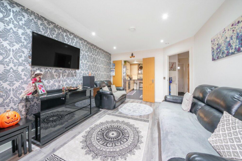Drinkwater Road, Harrow HA2 1 bed flat for sale