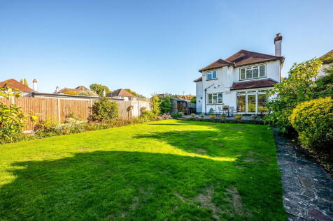 Hengist Way, Bromley BR2 4 bed detached house for sale