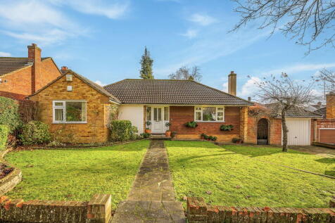 Goddington Chase, Orpington BR6 2 bed detached bungalow for sale