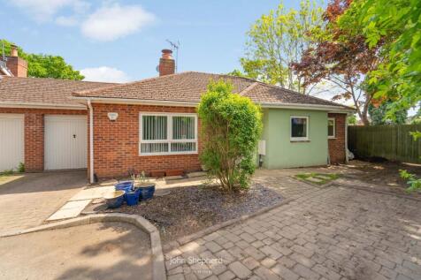 4 bedroom bungalow for sale