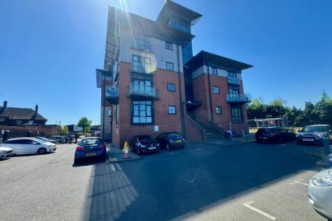 2 bedroom flat for sale