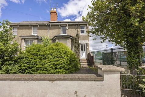 Whaddon Road, Gloucestershire GL52 2 bed semi