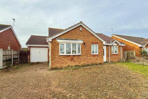 Fremantle Road, Great Yarmouth 2 bed detached bungalow for sale