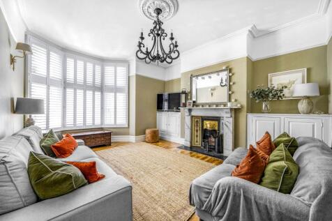 4 bedroom house for sale
