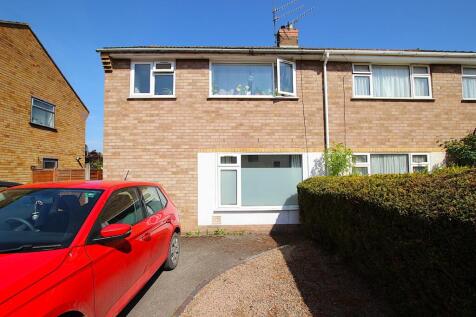 Penhill Crescent, Worcester 4 bed semi