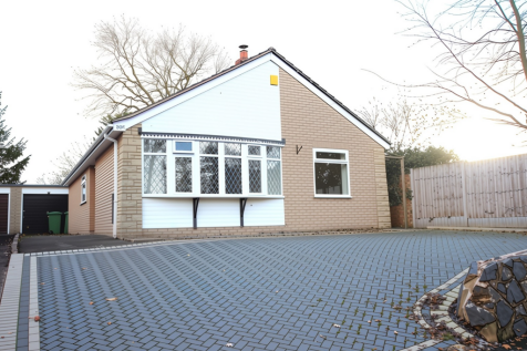 Oldbury Road, Worcester... 3 bed detached bungalow for sale