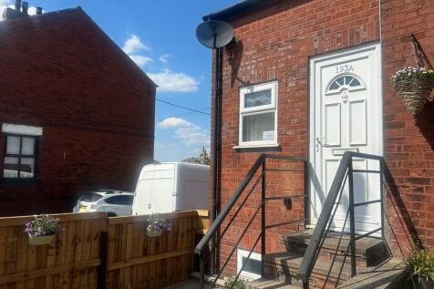 Buxton Road, Disley, SK12 1 bed terraced house for sale