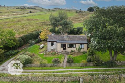 Kettleshulme, High Peak, SK23 3 bed detached bungalow for sale