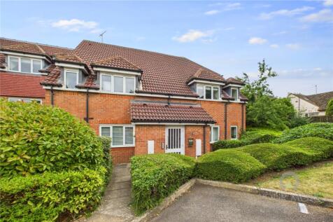 Lenborough Road, Buckinghamshire MK18 2 bed flat for sale