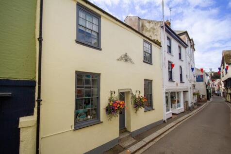Terraced house for sale