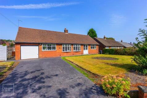 2 bedroom detached bungalow for sale