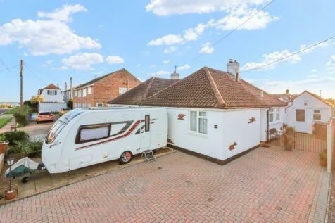 2 bedroom semi-detached bungalow for sale