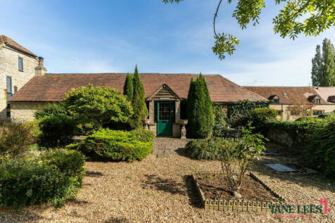 3 bedroom barn conversion for sale