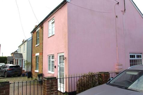 2 bedroom end of terrace house for sale