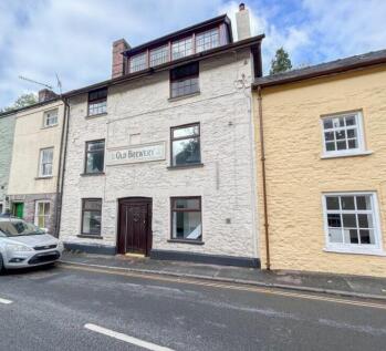 4 bedroom terraced house for sale