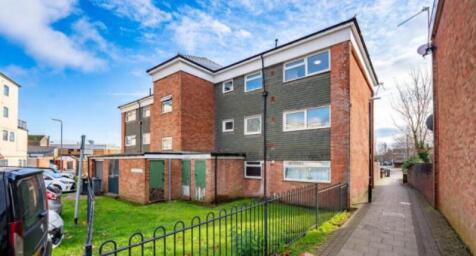 1 bedroom flat for sale