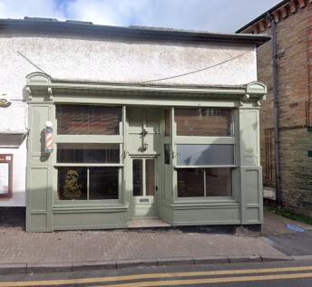 Terraced house for sale