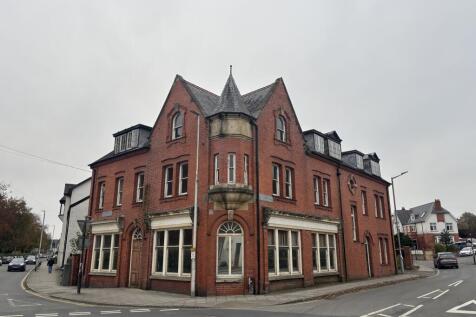 Detached house for sale