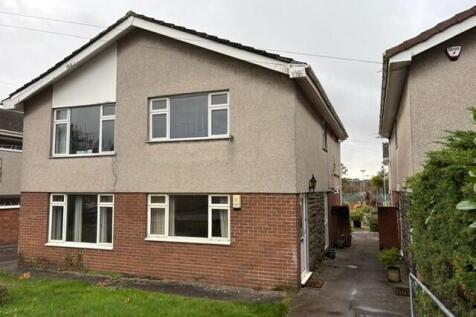 Studio flat for sale