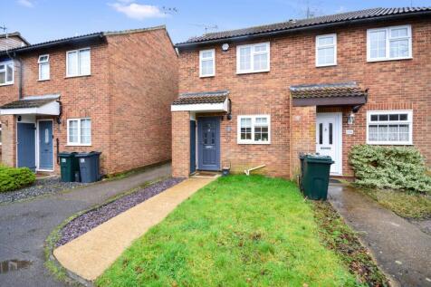 Manorfield, Ashford TN23 2 bed end of terrace house for sale
