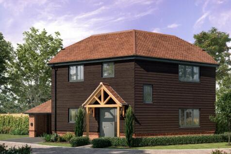 3 bedroom link detached house for sale