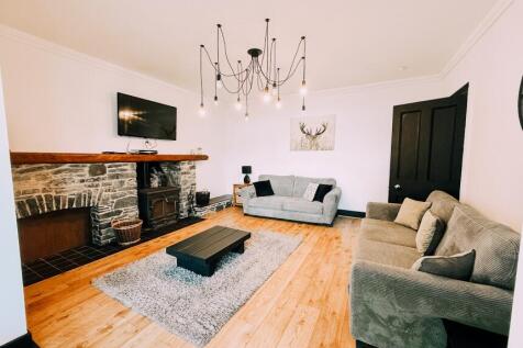 Glenluce DG8 5 bed detached house for sale