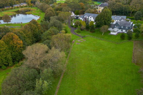 7 bedroom detached house for sale