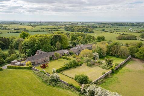 Lancaster LA2 5 bed country house for sale