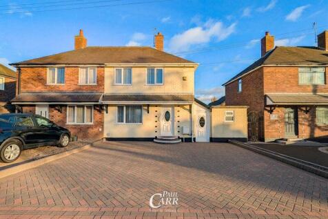 2 bedroom semi-detached house for sale