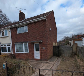 2 bedroom semi-detached house for sale
