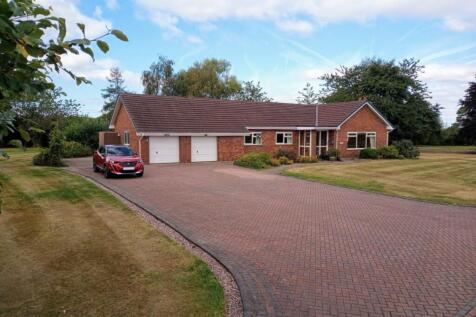 4 bedroom bungalow for sale
