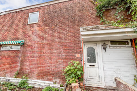 23 Lon Helyg, Newtown, Powys SY16 1HY 3 bed semi