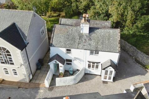 Bryn Awel, Bryn Pydew, Llandudno... 1 bed semi
