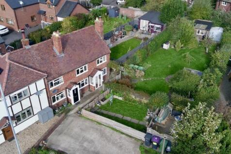 79 Cross Houses, Shrewsbury... 2 bed cottage for sale