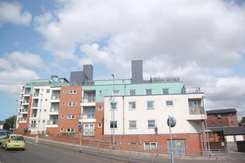 Flat 16, Windsor Court, London Road... 2 bed apartment for sale