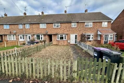 45 Field Crescent, Shrewsbury... 3 bed townhouse for sale