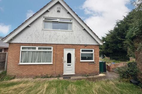 9 Iver Road, Upton, Chester, Cheshire... 2 bed detached bungalow for sale