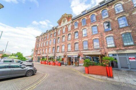 Flat 31, Block 4 the Hicking... 2 bed flat for sale