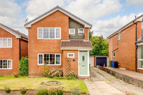 Walter Scott Avenue, Wigan WN1 3 bed detached house for sale