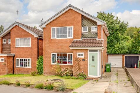 Walter Scott Avenue, Wigan WN1 3 bed detached house for sale