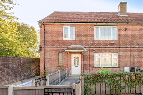 Langton Place, Wigan WN6 2 bed apartment for sale