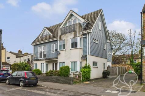 11 bedroom block of apartments for sale