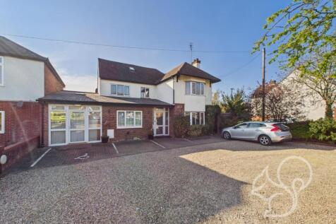 Ipswich Road, Colchester CO4 5 bed detached house for sale