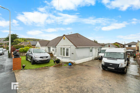 Pencoedtre Road, Barry CF63 2 bed semi