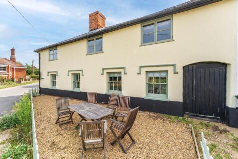 Hunts Corner, Norwich NR16 5 bed detached house for sale