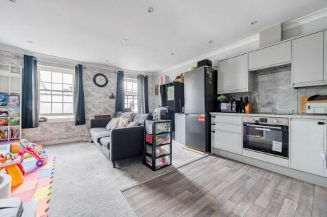 Denmark Street, Diss IP22 2 bed apartment for sale